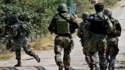 Encounter breaks out between security forces and terrorists in J&K's Kulgam