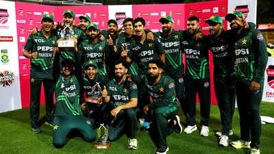 'Hum mehnat karte rahenge ...': Mohammad Rizwan celebrates Pakistan's historic series win in South Africa