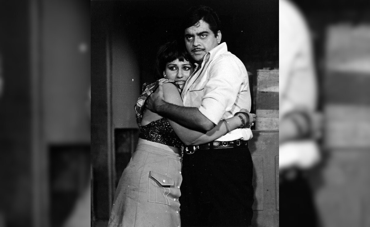 Shatrughan Sinha Admits He Two-Timed Wife Poonam, Co-Star Reena Roy: "Not Women, The Man Equally Suffers In A Love-Triangle"