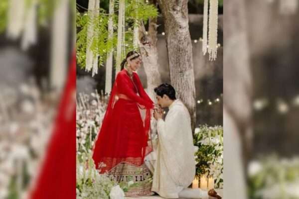 The One Where Siddharth's Romantic Gesture Leaves Aditi Rao Hydari Blushing. See Unseen Pics From Couple's Rajasthan Wedding