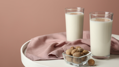 5 benefits of drinking Jaiphal (Nutmeg) powder with milk every day