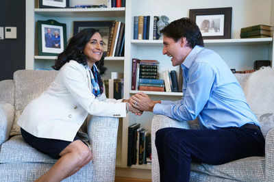 Meet the very stylish Indian-origin PM candidate of Canada, Anita Anand