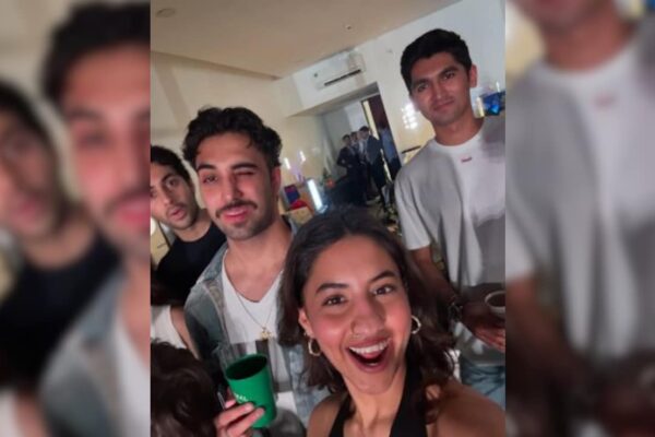 Coldplay Mumbai Concert: Not Only Navya Nanda, Suhana Khan's Rumoured Boyfriend Agastya Nanda's There As Well