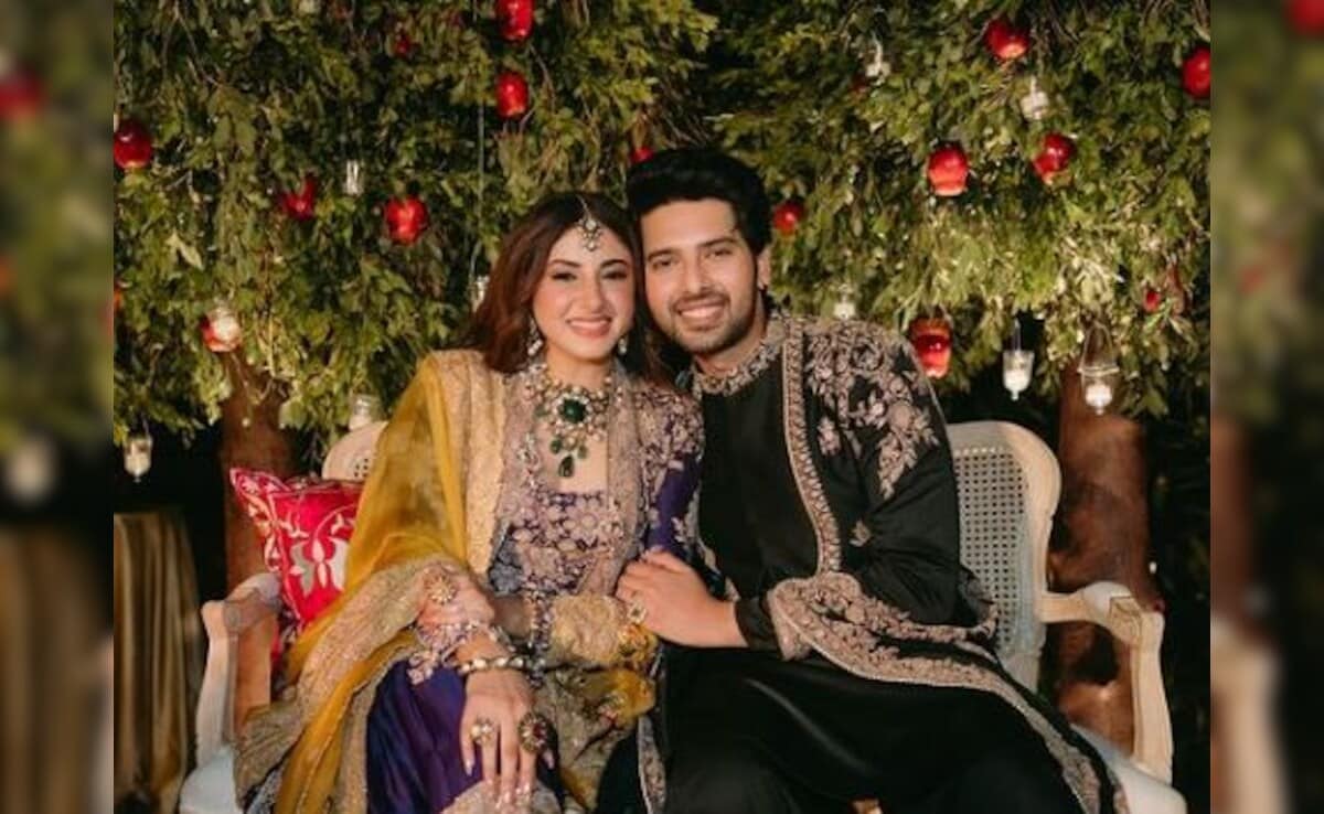 Inside Armaan Malik And Aashna Shroff's "Mehfil-E-Mehendi". See Pics