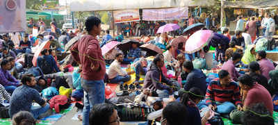 Kolkata: School job aspirants protest over delayed appointments in West Bengal