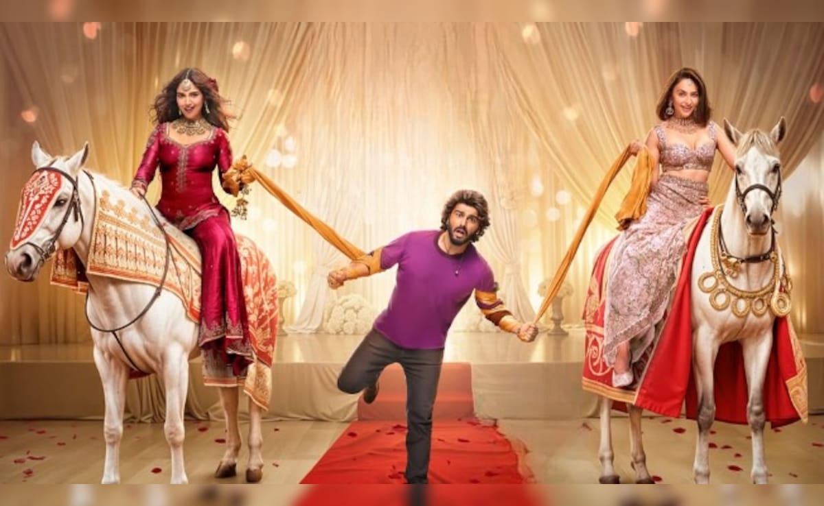 Mere Husband Ki Biwi First Poster: Bhumi Pednekar, Rakul Preet Singh And Arjun Kapoor Are Quirky x 3