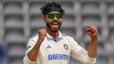 Ravindra Jadeja shines with the ball on his Ranji Trophy return