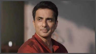 Sonu Sood REACTS to reports of using PR machinery for self-promotion during COVID-19 pandemic: 'If these tweets were from fake accounts...'