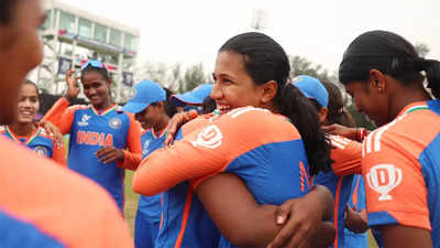 U-19 T20 World Cup: Clinical India thrash England to set up final against South Africa