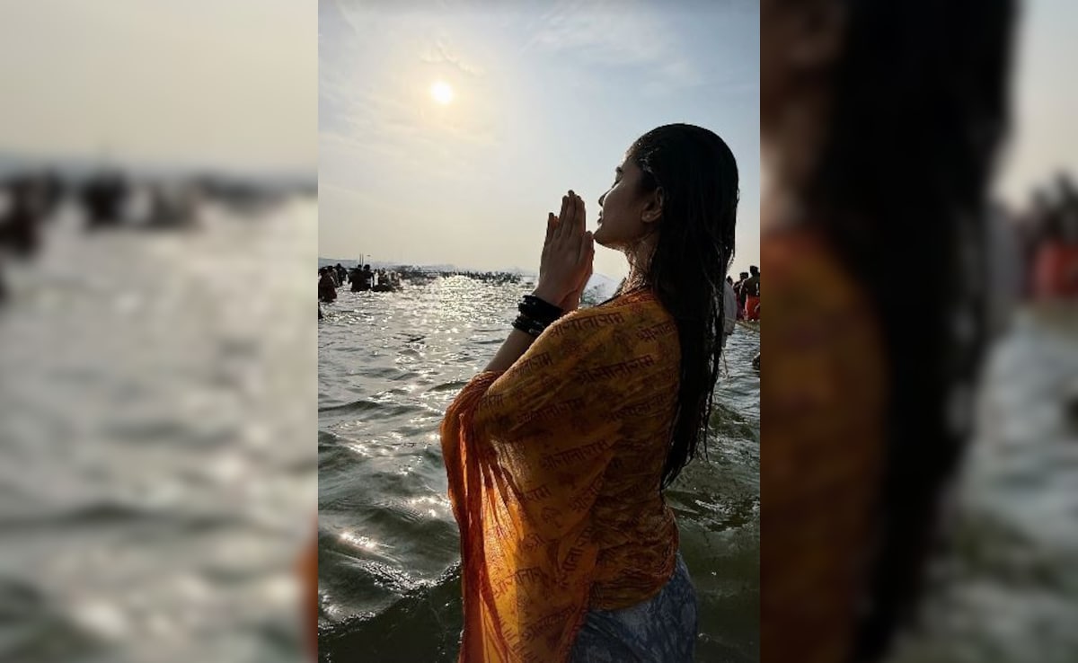 In Pictures: Rasha Thadani Takes A Holy Dip At Maha Kumbh