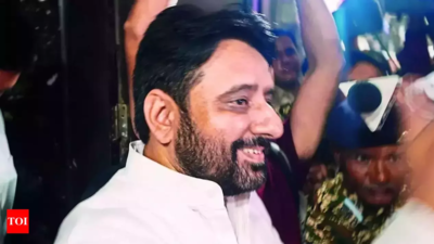 Chased by Delhi Police, AAP MLA Amanatullah Khan moves court for anticipatory bail