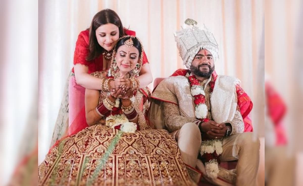 The One Where Parineeti Chopra Poses With The Newlyweds Siddharth And Neelam Upadhyaya