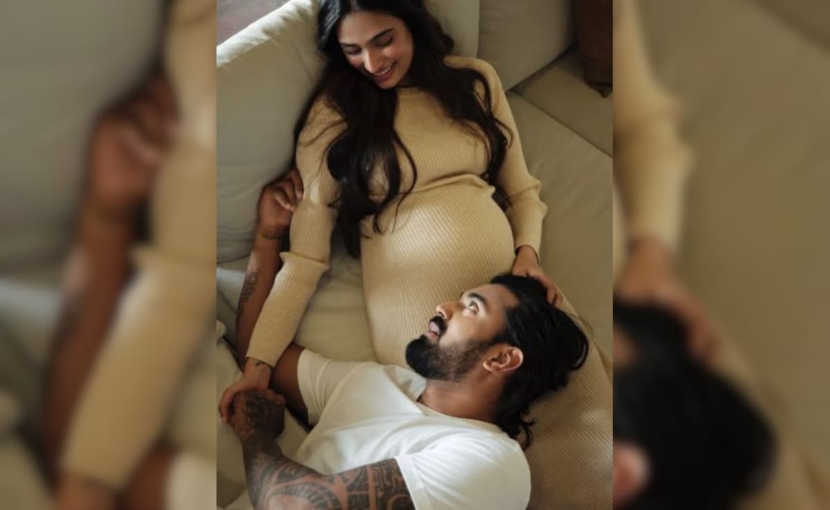 Anushka Sharma, Ranveer Singh, Karan Johar Shower Love On KL Rahul And Athiya Shetty's Pregnancy Pics