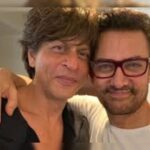 Crazy Viral: Aamir Khan Asks Shah Rukh Khan To Hide His Face From Paps. Watch