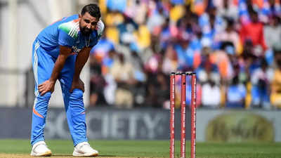 'Shami saheb, don't give a damn': Javed Akhtar backs Mohammed Shami amid Roza controversy